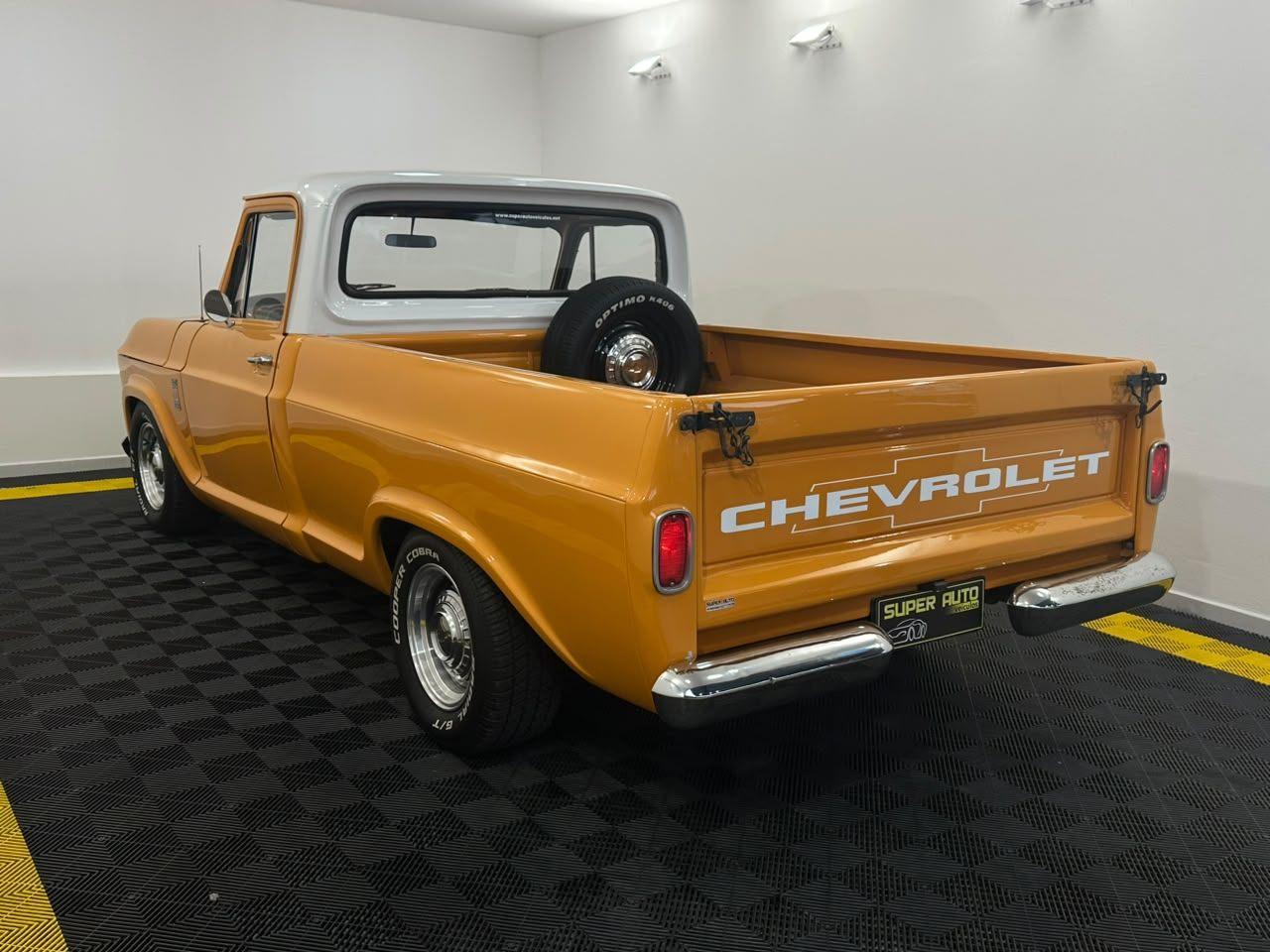 Chevrolet C10 MOTOR V8 E PLACA PRETA! 1973