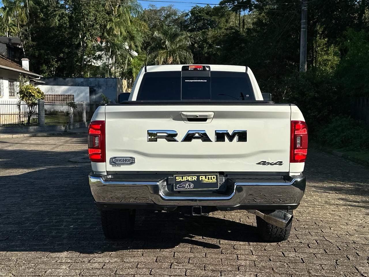 Ram 3500 LONGHORN 6.7D! 2023