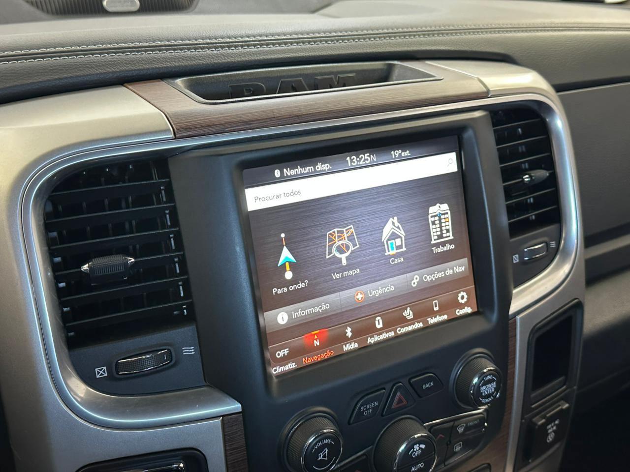 Ram Classic LARAMIE 5.7 CD V8 4X4 Aut. 2022