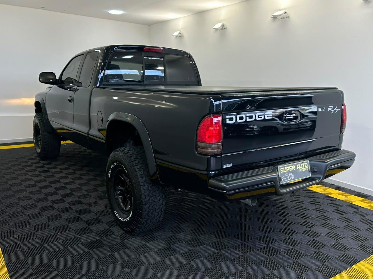 Dodge Dakota RT V8 COM CÂMBIO MANUAL 2001