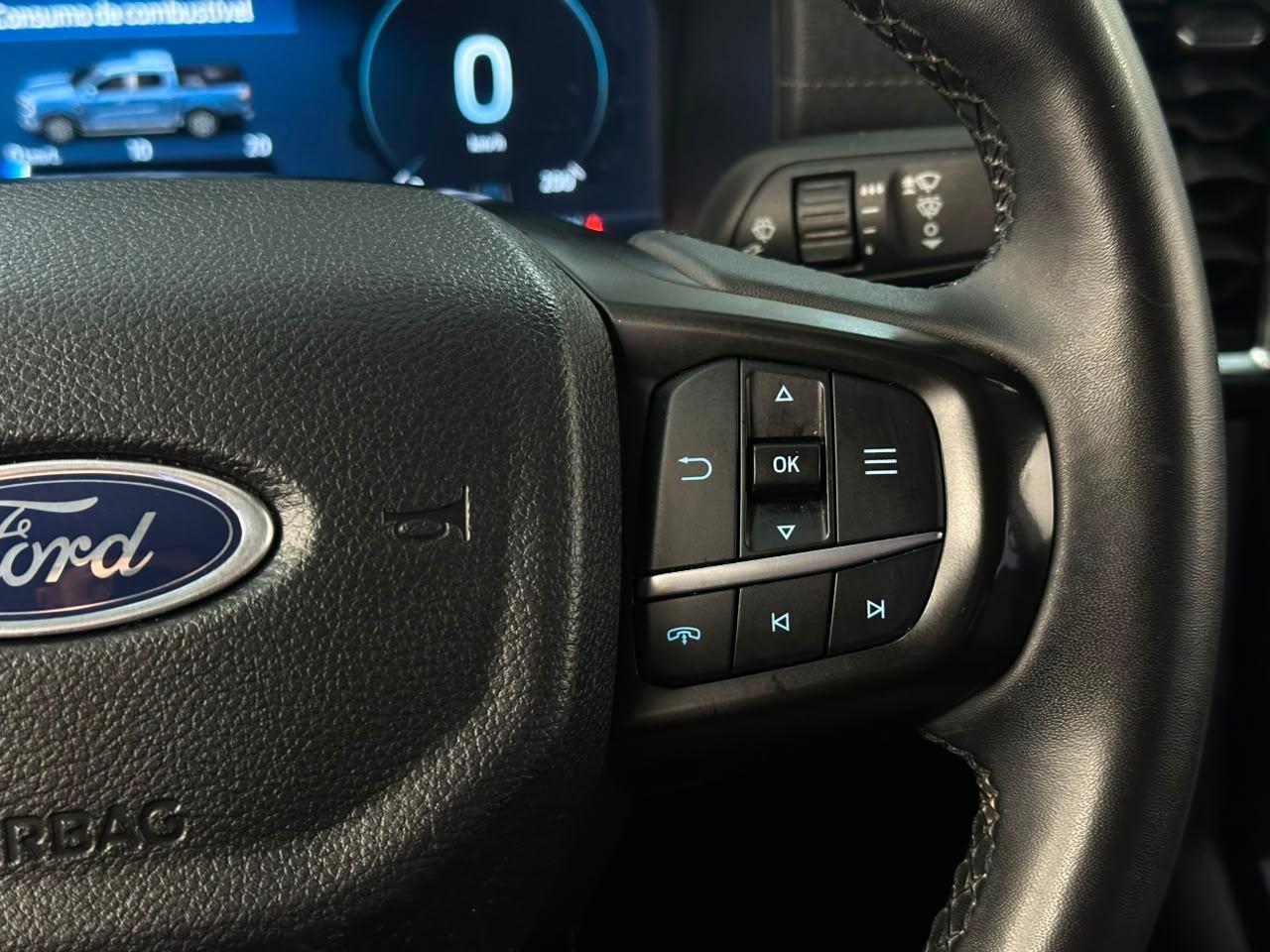 Ford Ranger LIMITED PLUS 250CV!! 2024