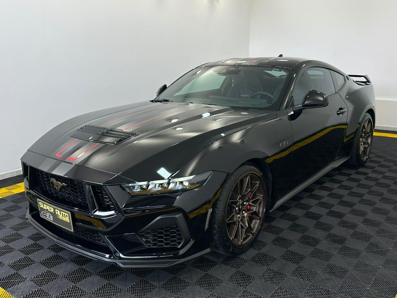 Ford Mustang GT PERFORMANCE MANUAL 60 YEARS! 2025