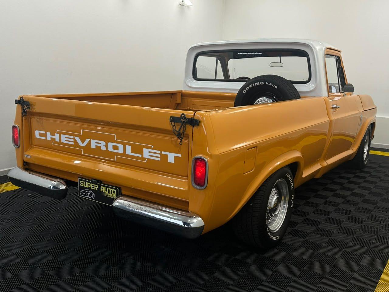 Chevrolet C10 MOTOR V8 E PLACA PRETA! 1973