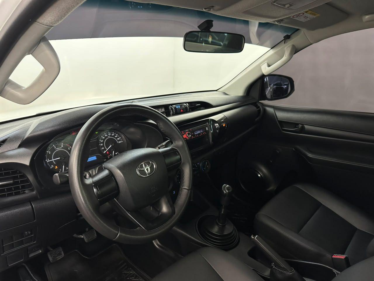 Toyota Hilux Cabine Simples CS 2.8T 177CV! 2020