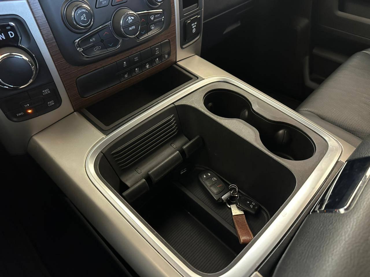 Ram Classic LARAMIE 5.7 CD V8 4X4 Aut. 2022