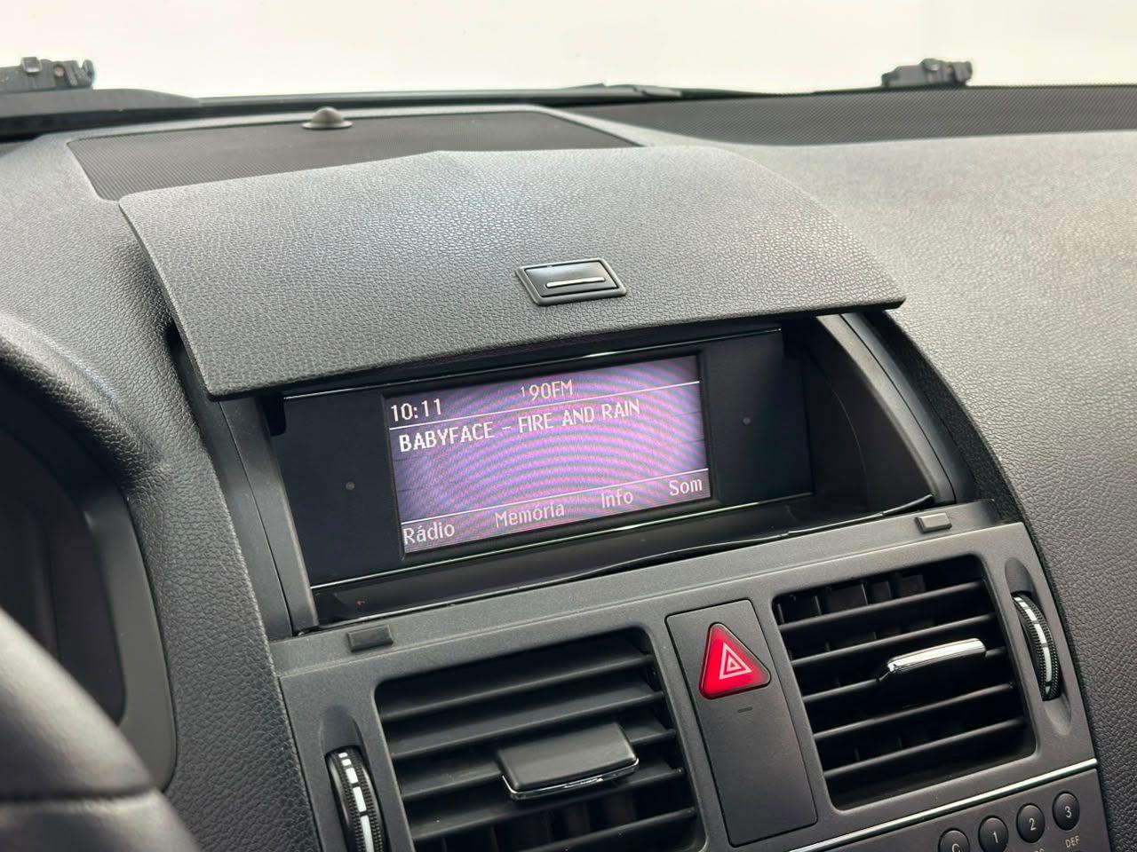 Mercedes-Benz C-180 KOMPRESSOR 2011