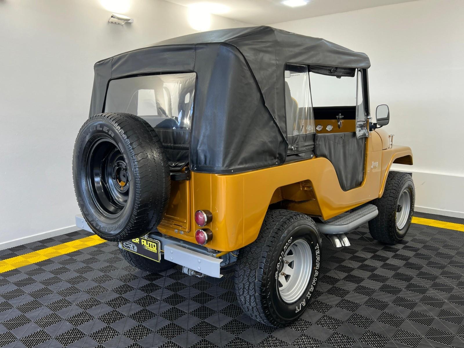 Jeep Willys 4x4! 1974