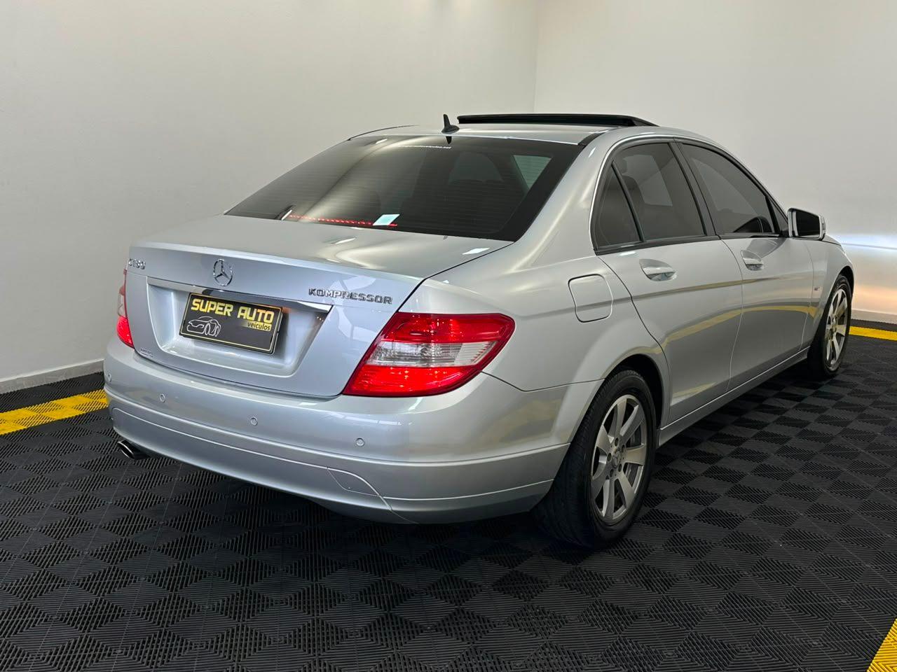 Mercedes-Benz C-180 KOMPRESSOR 2011