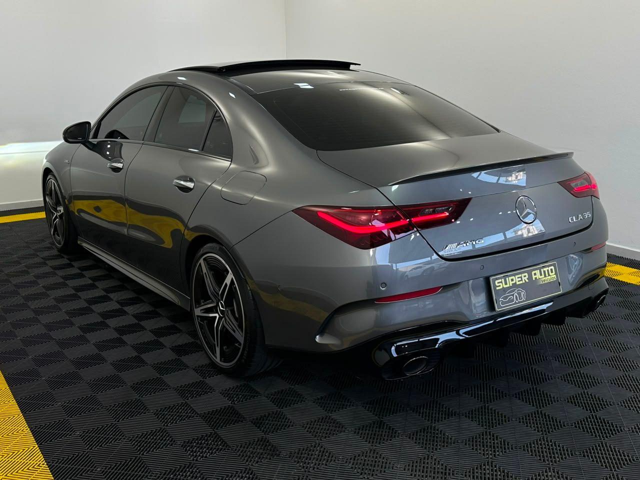 Mercedes-Benz CLA-35 AMG 306CV! 2026