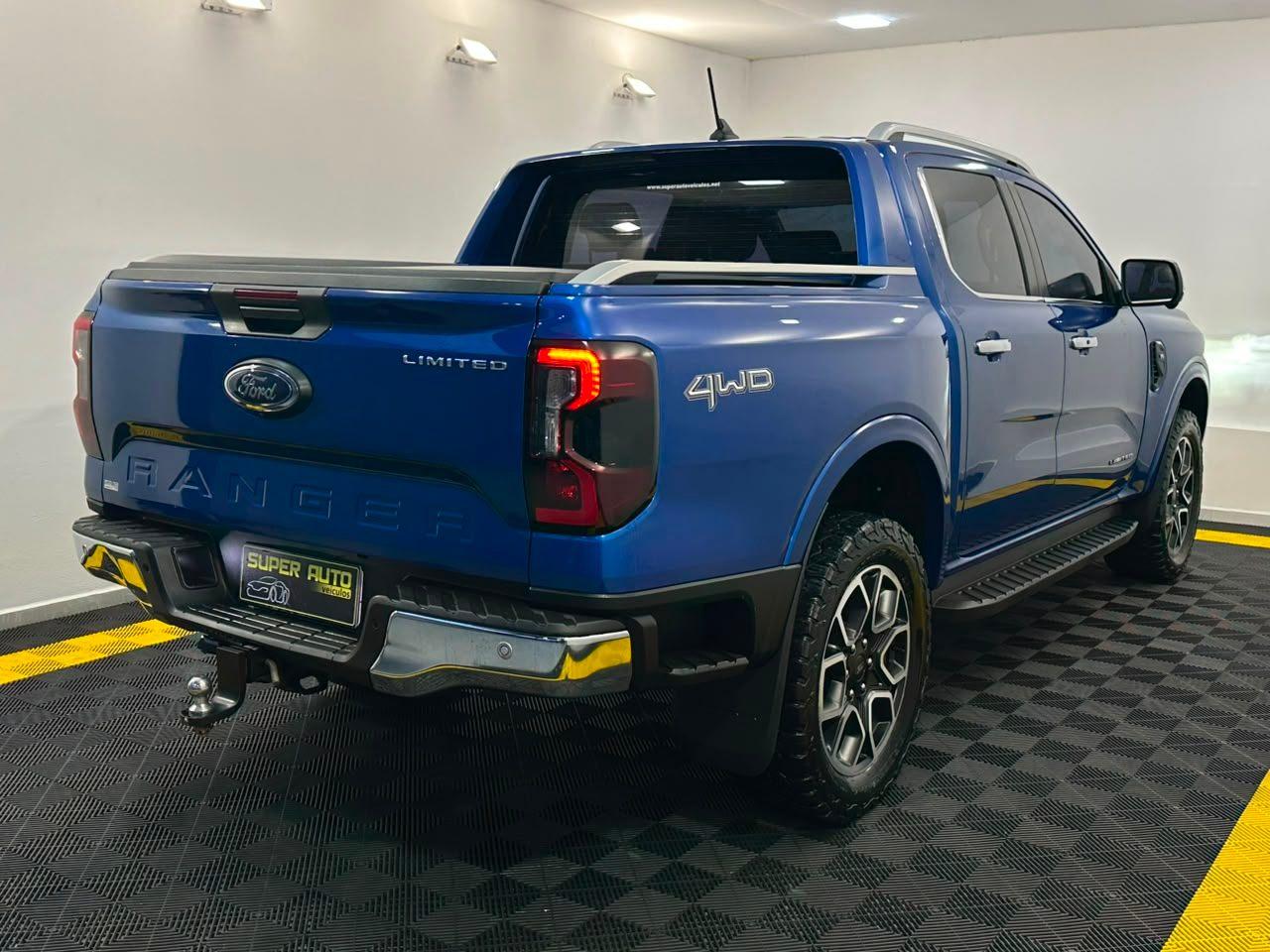 Ford Ranger LIMITED PLUS 250CV!! 2024