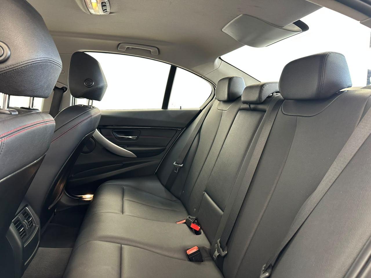 BMW 320i ACTIVE FLEX ÚNICO DONO! 2016