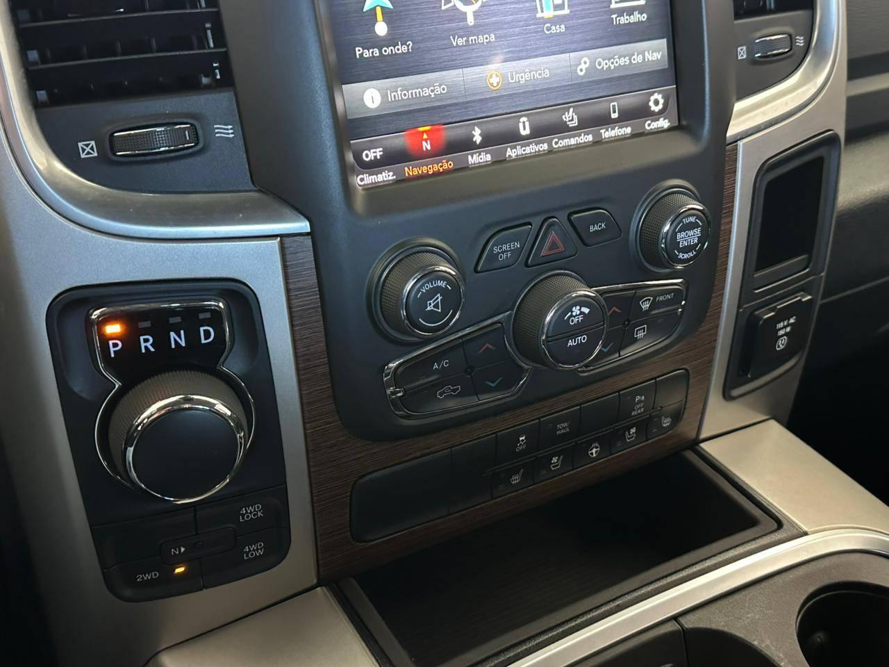 Ram Classic LARAMIE 5.7 CD V8 4X4 Aut. 2022