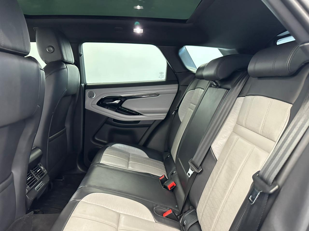 Land Rover Range Rover Evoque Range R. EVO HSE Si4 R-Dyn.2.0 300cv Aut 2020