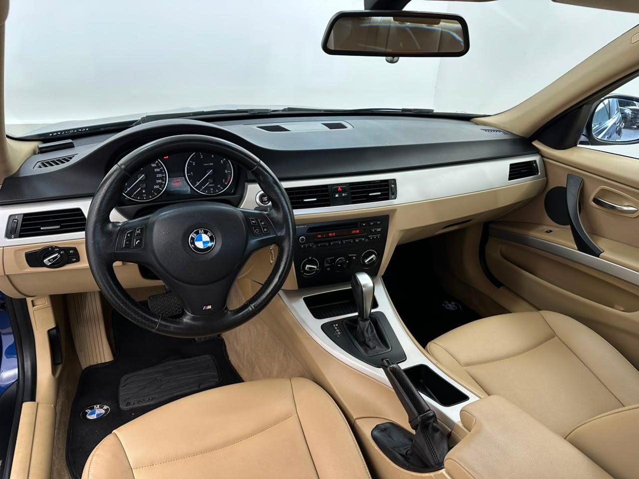 BMW 318i 2.0!! 2012