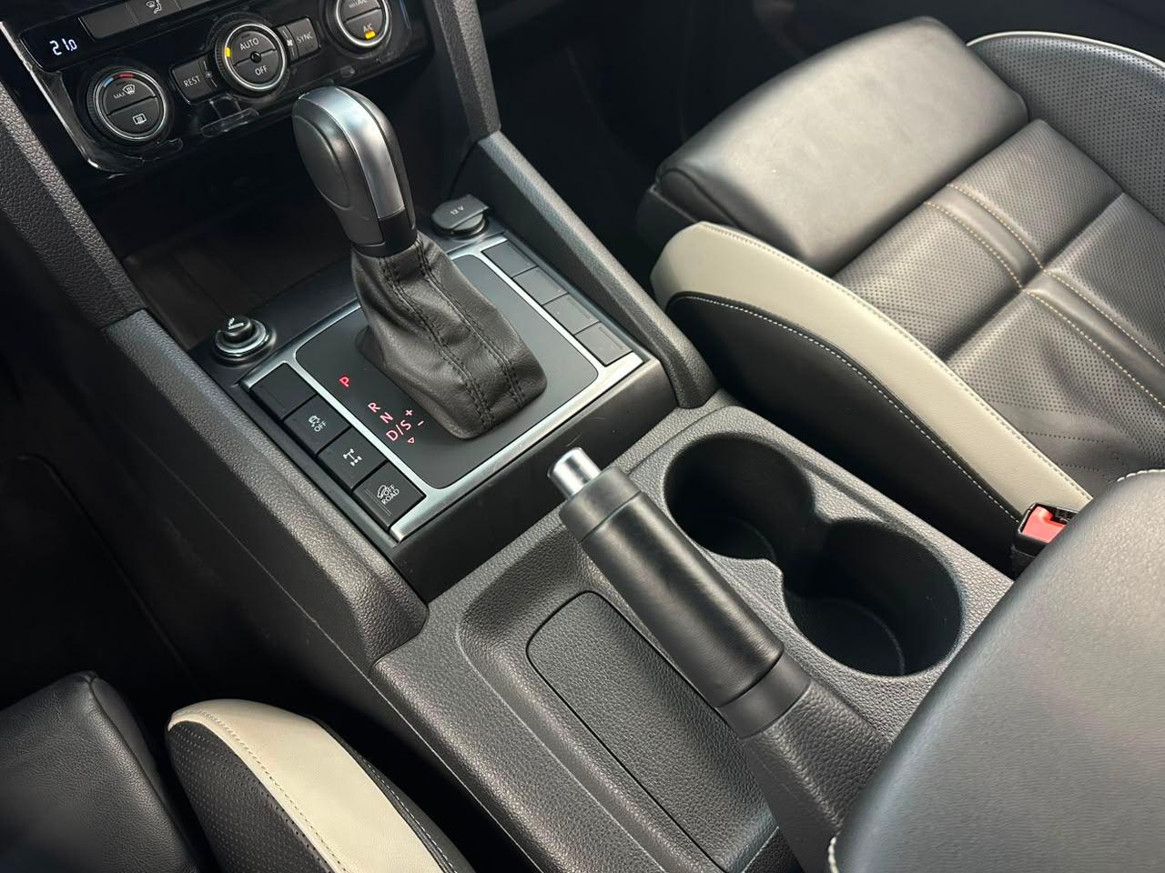 Volkswagen Amarok HIGHLINE 3.0 V6 ! 2025