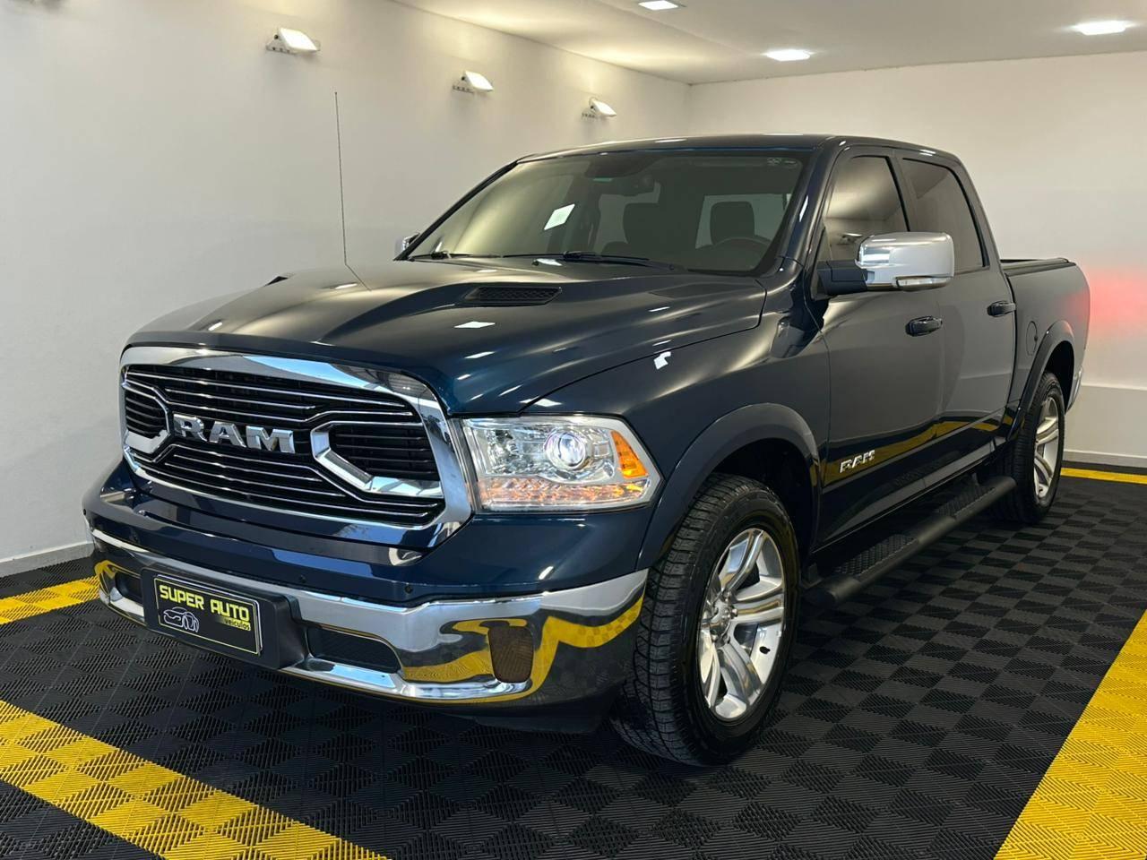 Ram Classic LARAMIE 5.7 CD V8 4X4 Aut. 2022