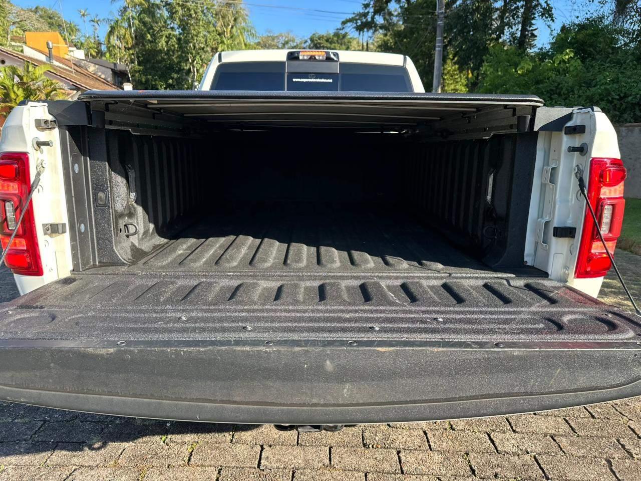 Ram 3500 LONGHORN 6.7D! 2023