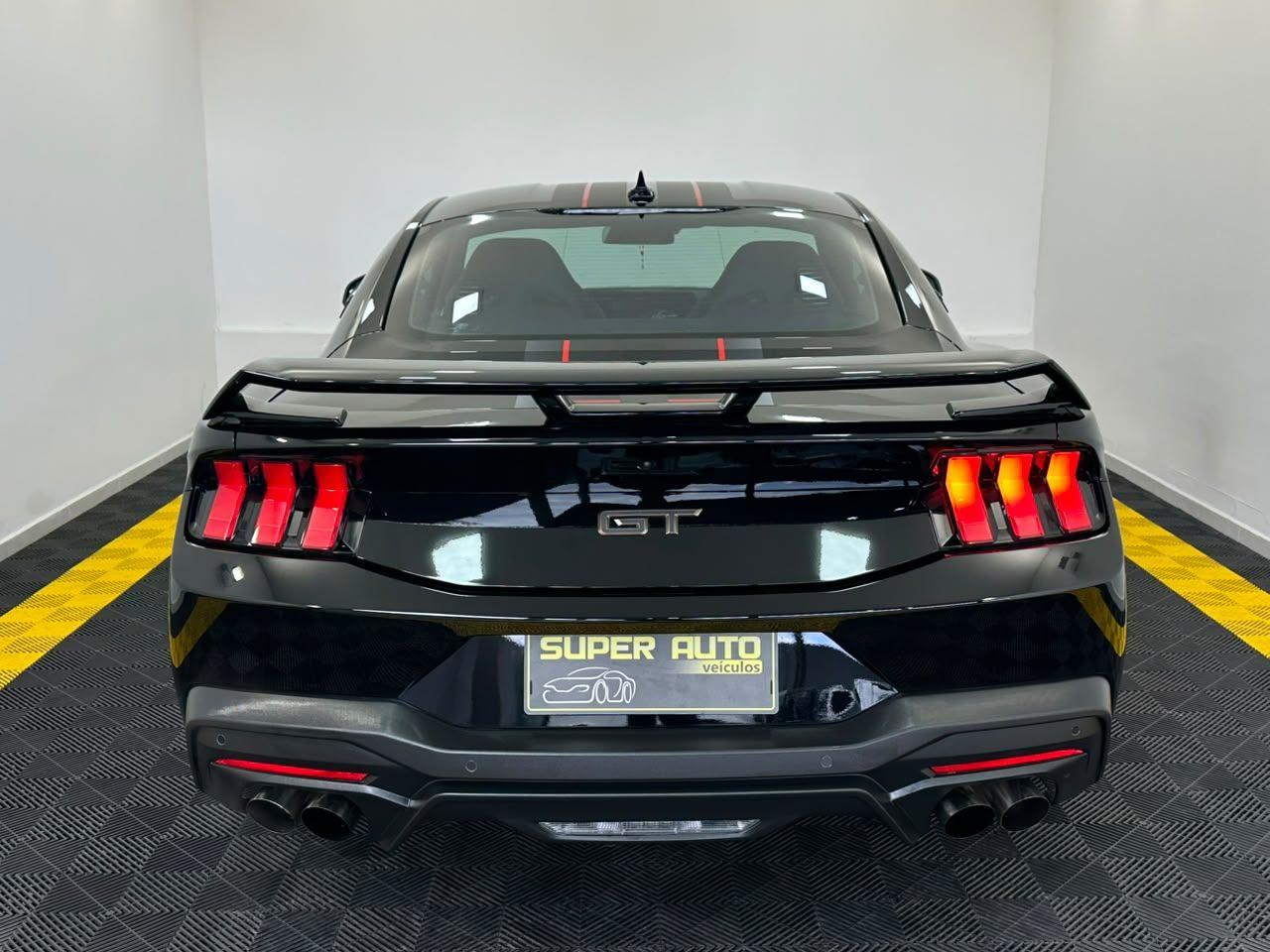 Ford Mustang GT PERFORMANCE MANUAL 60 YEARS! 2025