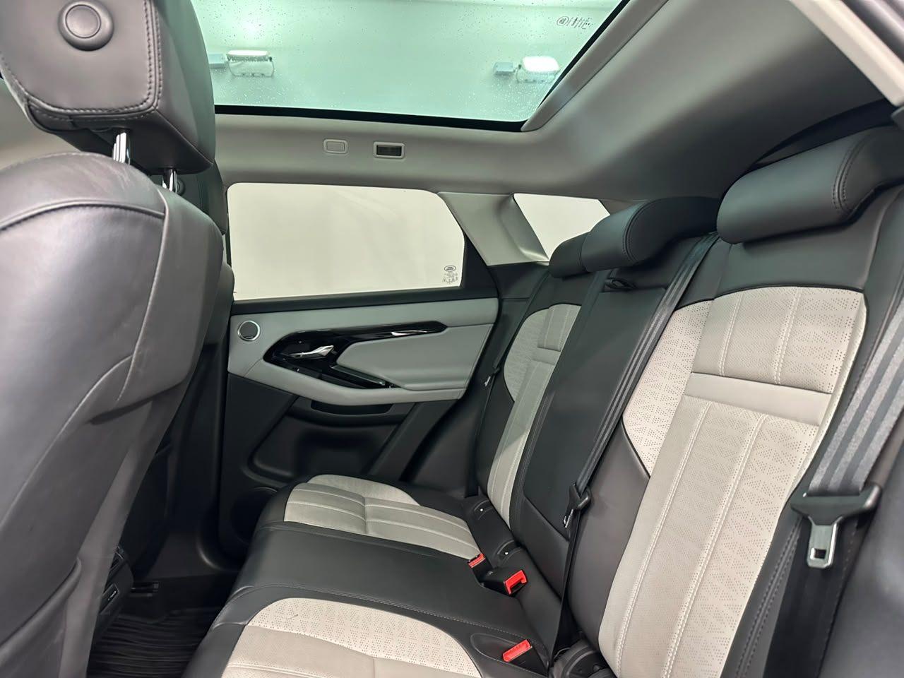 Land Rover Range Rover Evoque P250FF HSE Dynamic! 2024