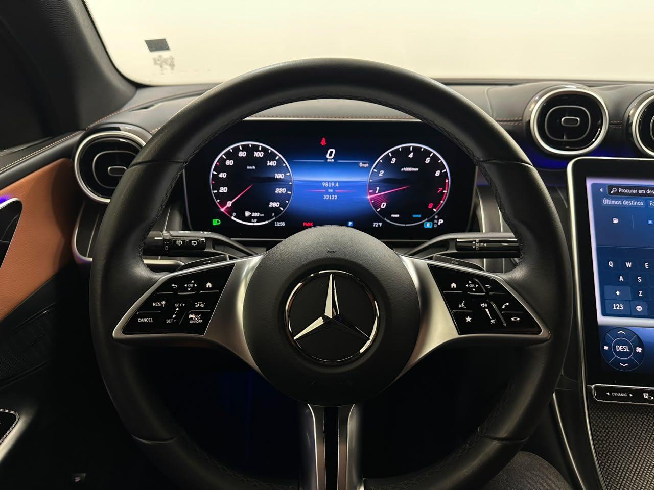 Mercedes-Benz GLC-300 4MATIC HYBRID! 2023