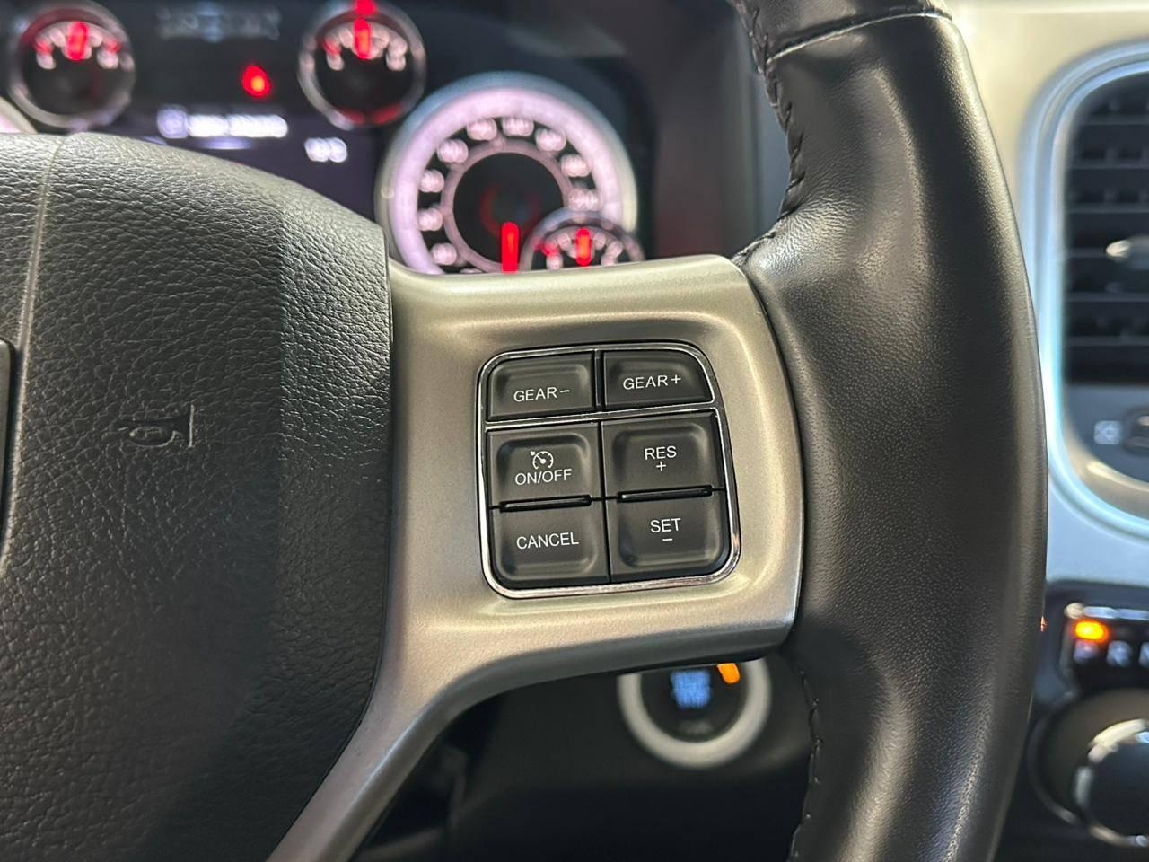 Ram Classic LARAMIE 5.7 CD V8 4X4 Aut. 2022