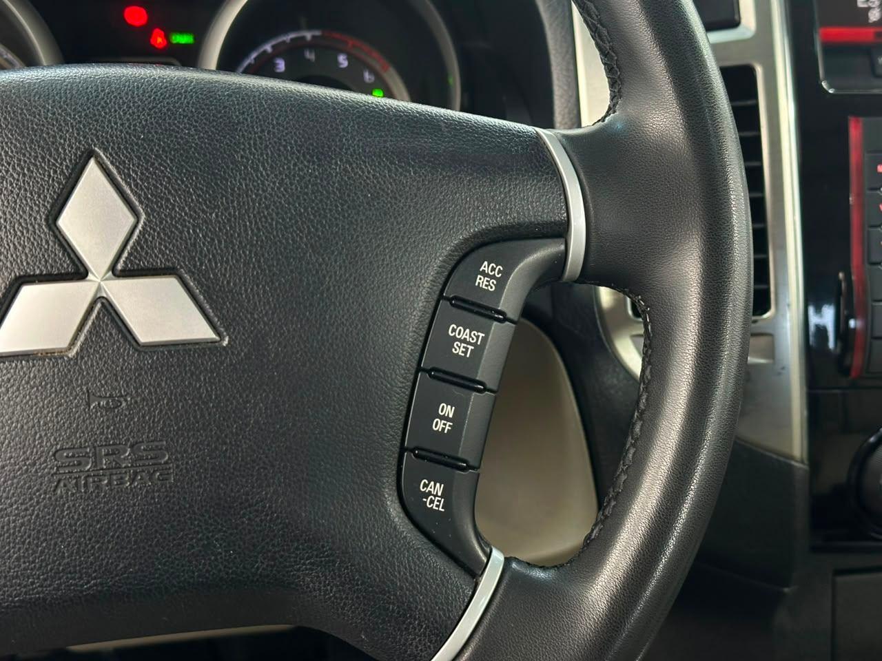 Mitsubishi Pajero Full HPE 3.2D 7 LUGARES!! 2017
