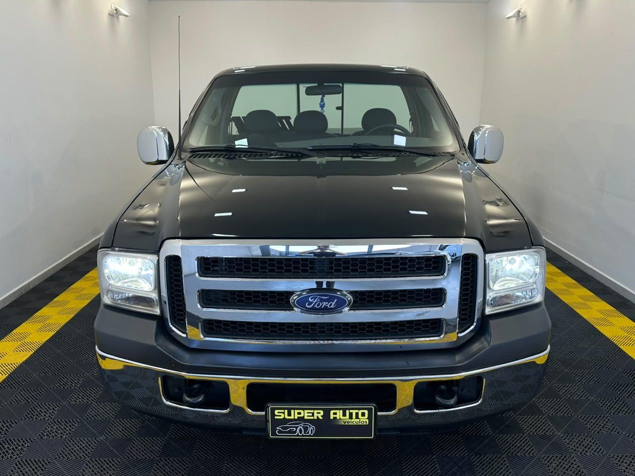 Ford F-250 XLT L COM KIT TIJUCAR!! 2005
