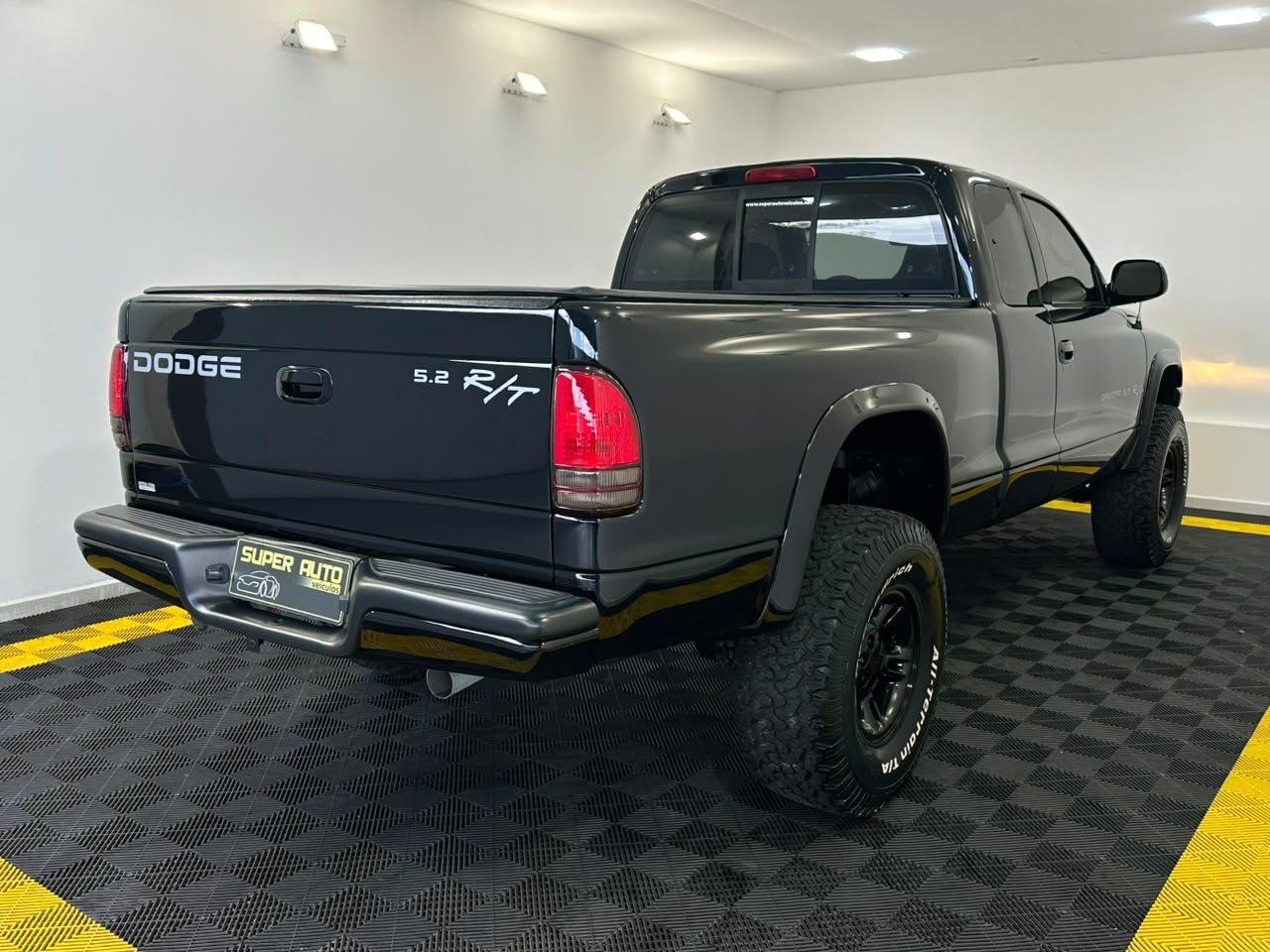 Dodge Dakota RT V8 COM CÂMBIO MANUAL 2001