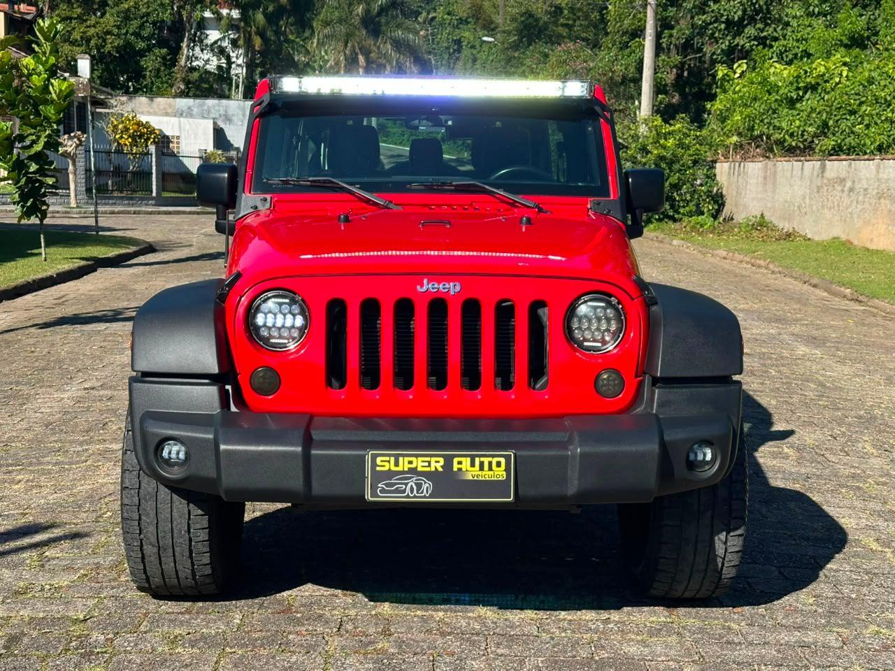 Jeep Wrangler Unlimited Sport 3.6 V6 284cv 4p 2015