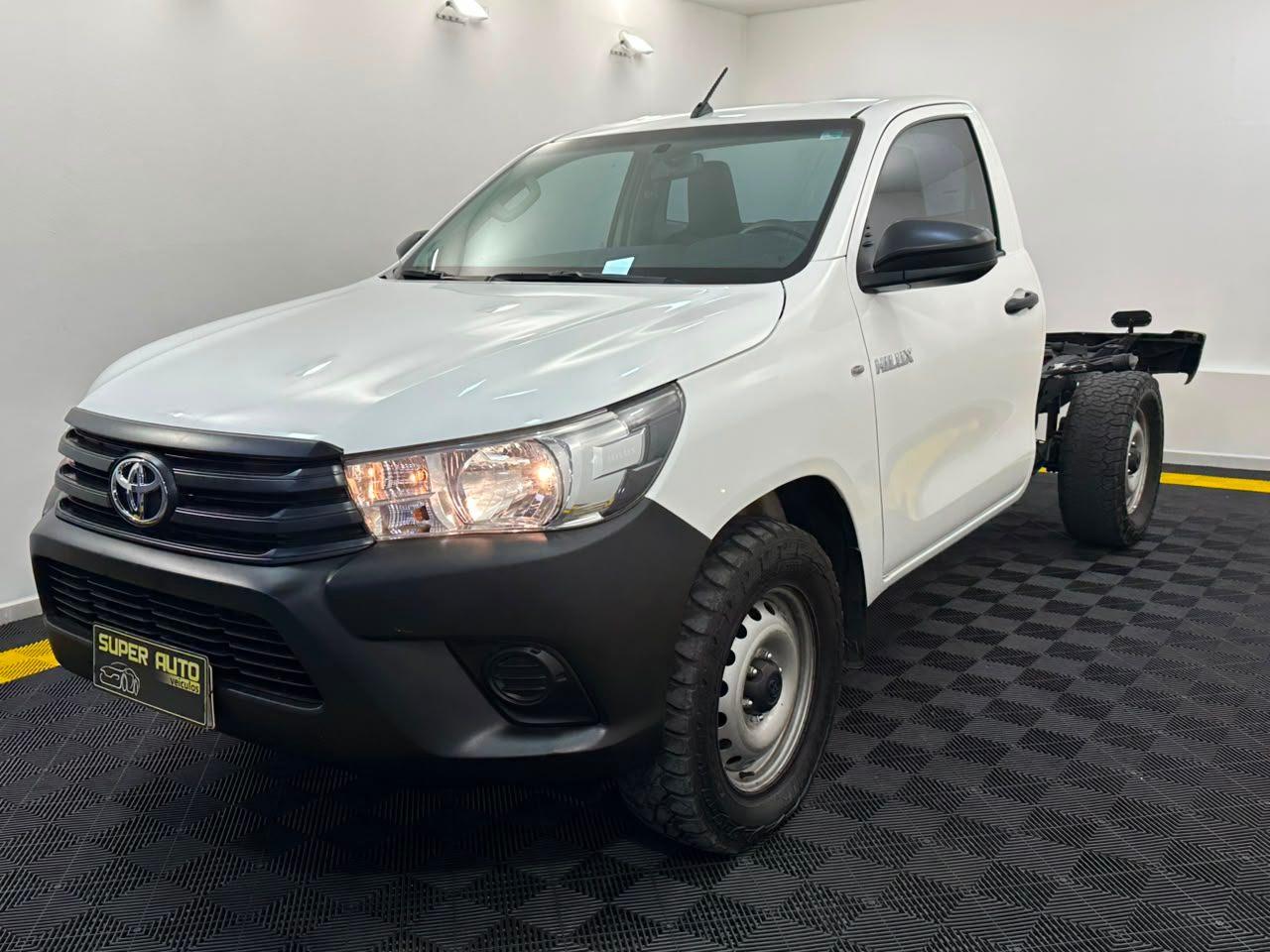 Toyota Hilux Cabine Simples LS CS! 2023