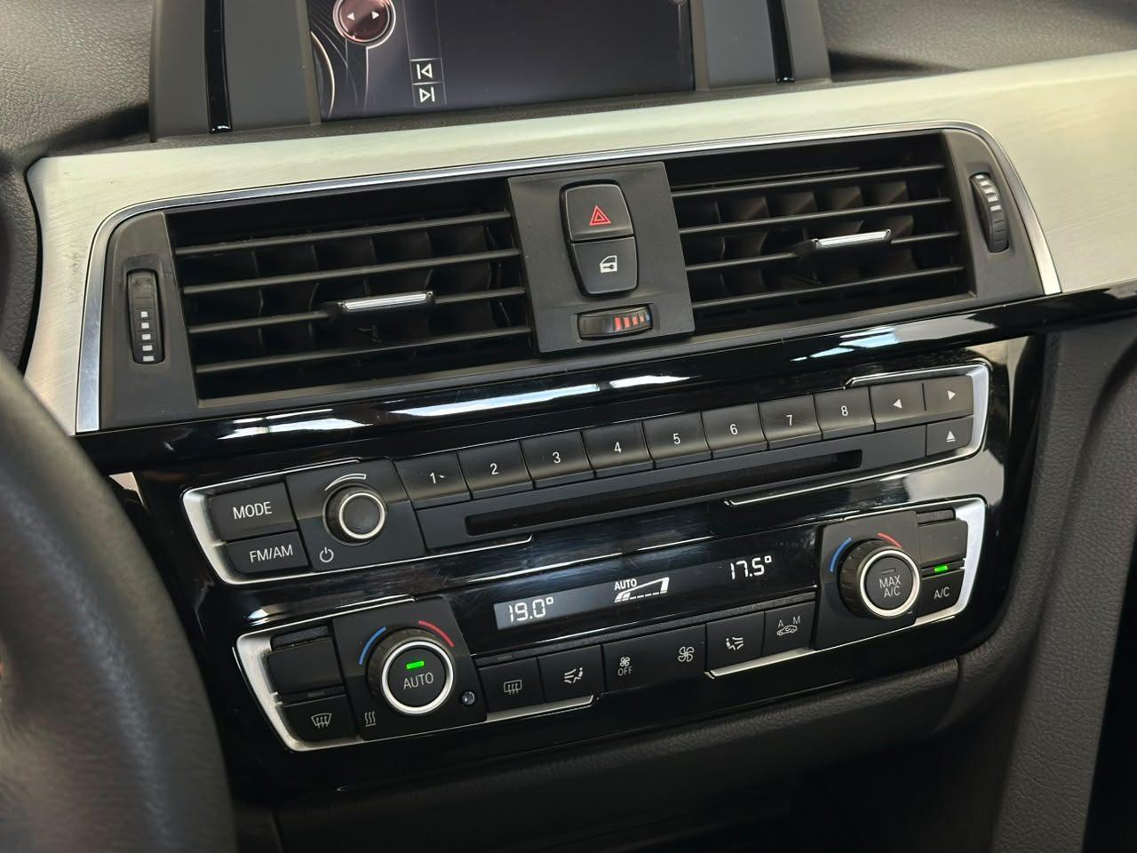 BMW 320i ACTIVE FLEX ÚNICO DONO! 2016
