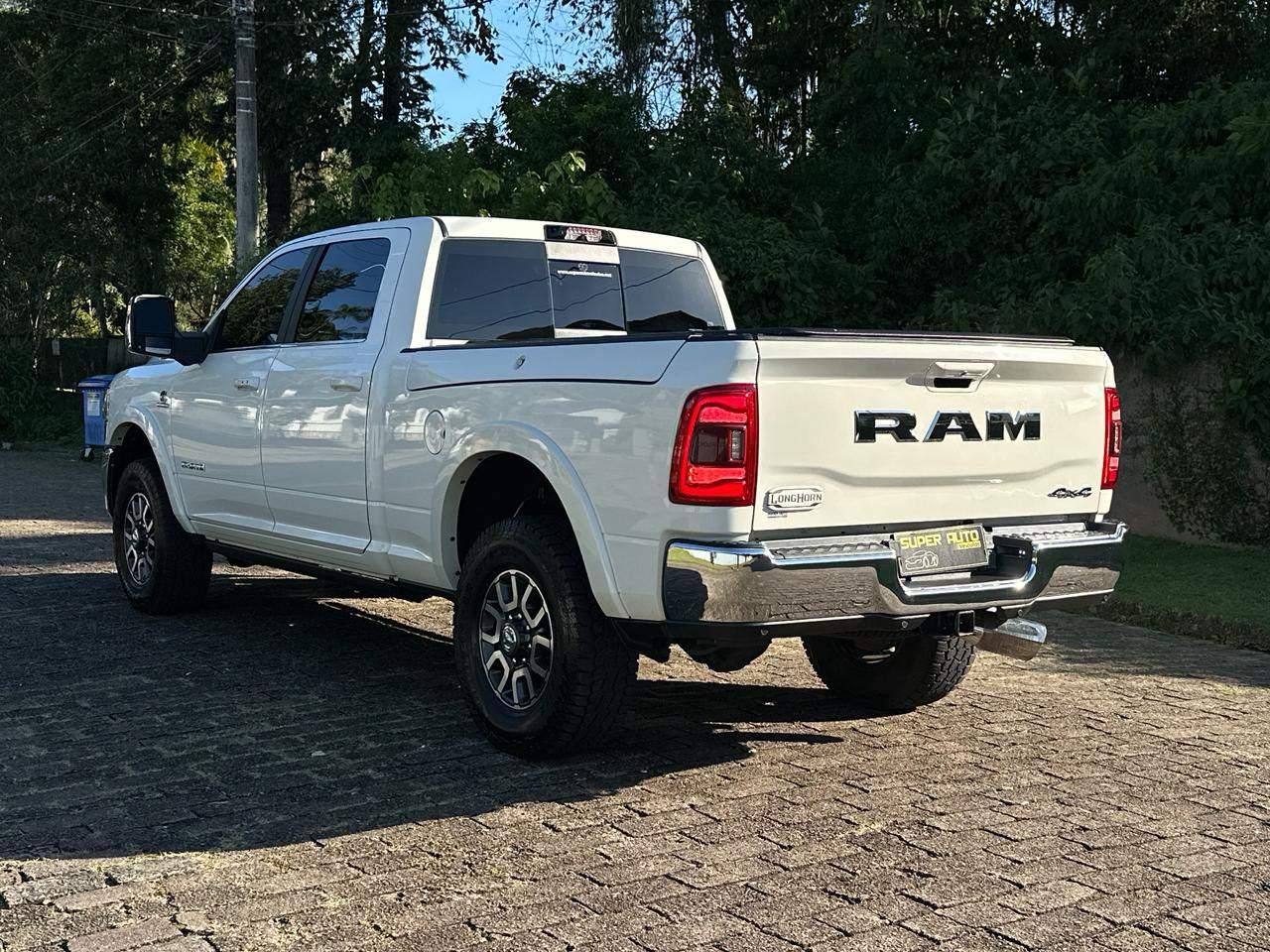 Ram 3500 LONGHORN 6.7D! 2023