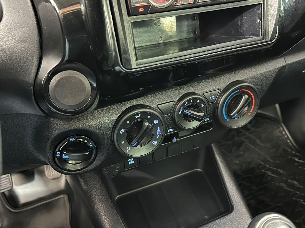 Toyota Hilux Cabine Simples CS 2.8T 177CV! 2020