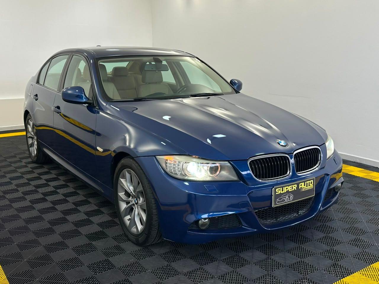 BMW 318i 2.0!! 2012