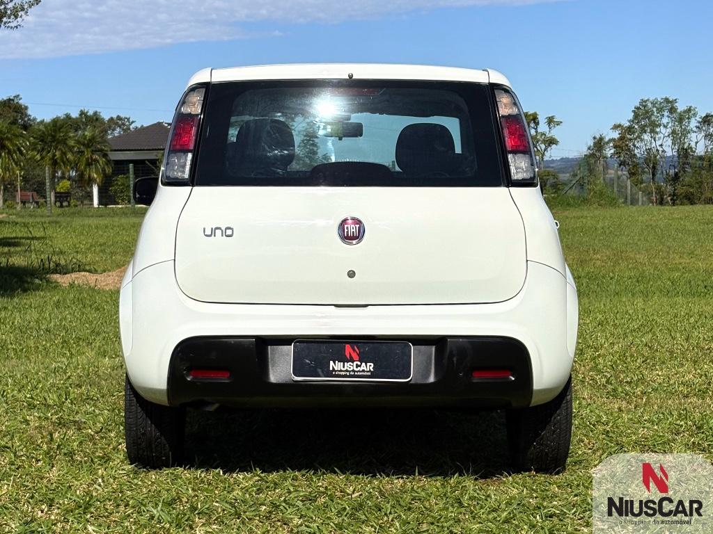 Foto numero 1 do veiculo Fiat Uno ATTRACTIVE 1.0 Fire Flex 8V 5p  - Branca - 2019/2020