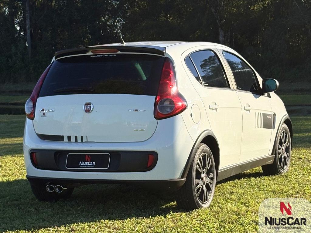 Foto numero 4 do veiculo Fiat Palio SPORTING Dualogic 1.6 Flex 16V 5p  - Branca - 2015/2015