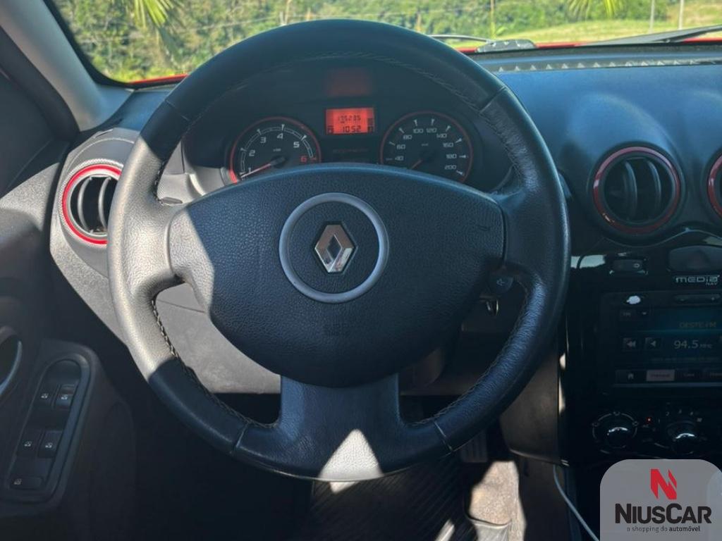 Foto numero 10 do veiculo Renault Sandero STEPWAY Hi-Power 1.6 8V 5p  - Vermelha - 2013/2014