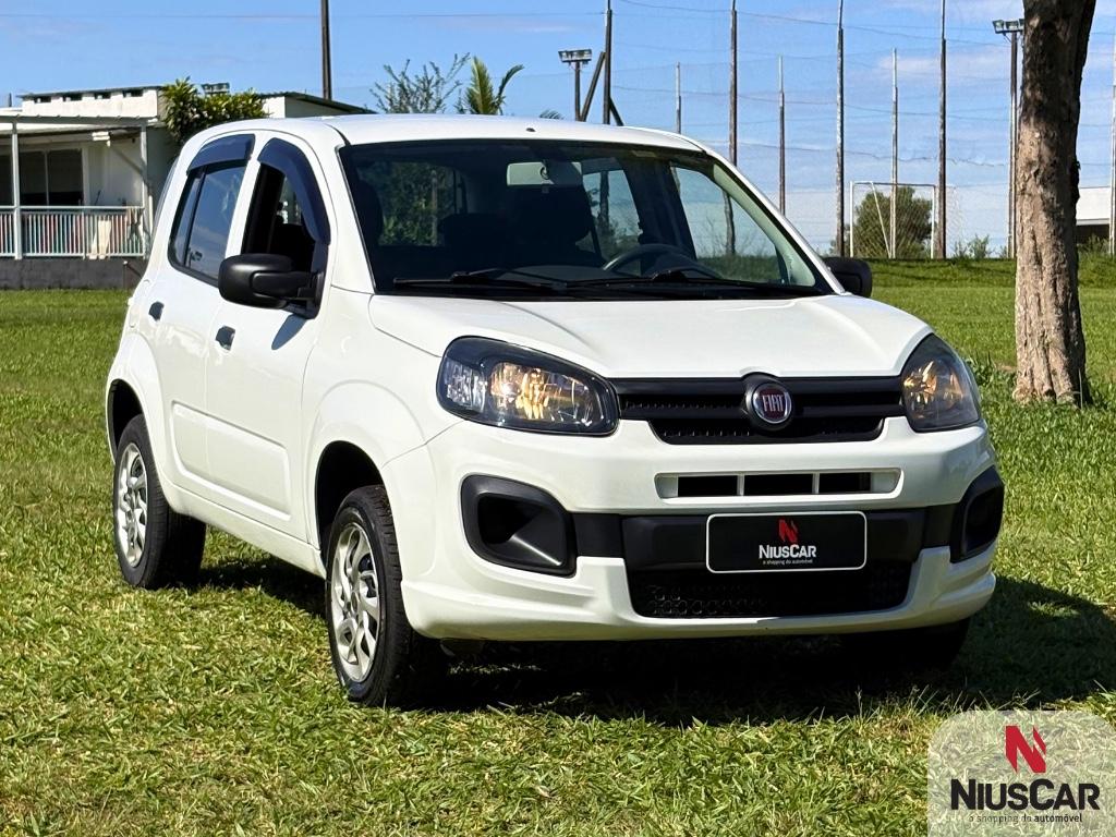 Foto numero 6 do veiculo Fiat Uno ATTRACTIVE 1.0 Fire Flex 8V 5p  - Branca - 2019/2020