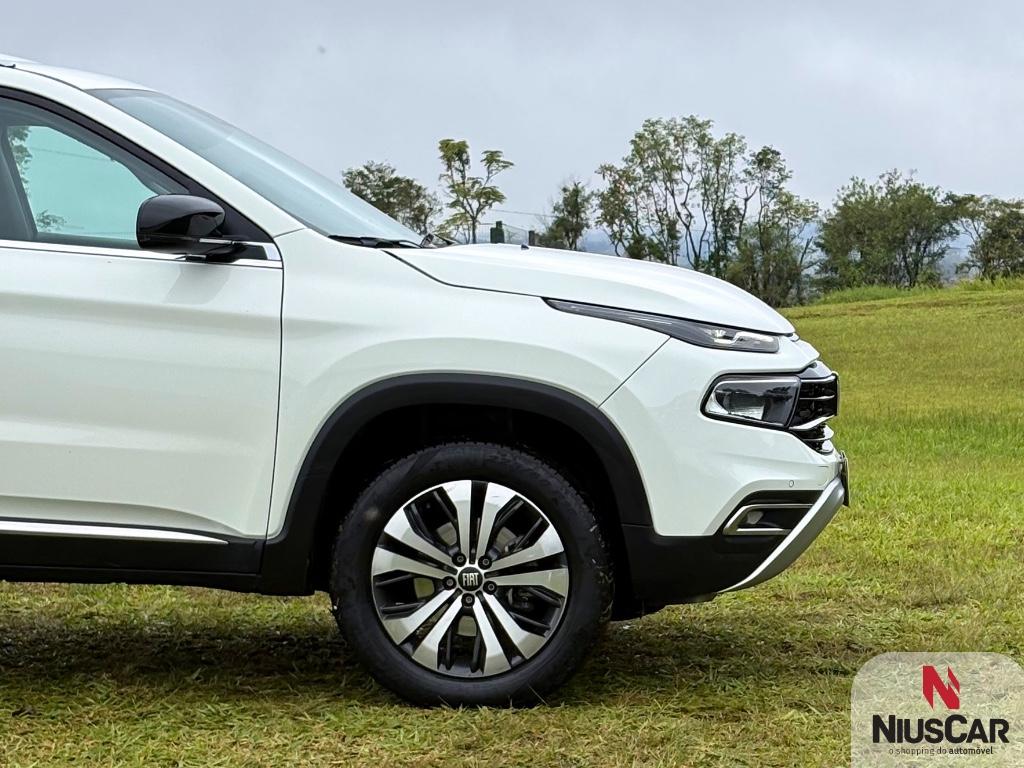Foto numero 3 do veiculo Fiat Toro Volcano 1.3 T270 4x2 Flex Aut.  - Branca - 2022/2022