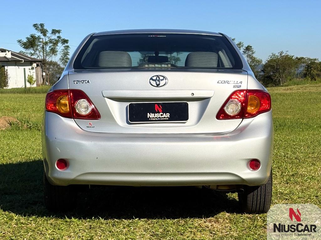 Foto numero 4 do veiculo Toyota Corolla GLi 1.8 Flex 16V  Aut.  - Prata - 2010/2011