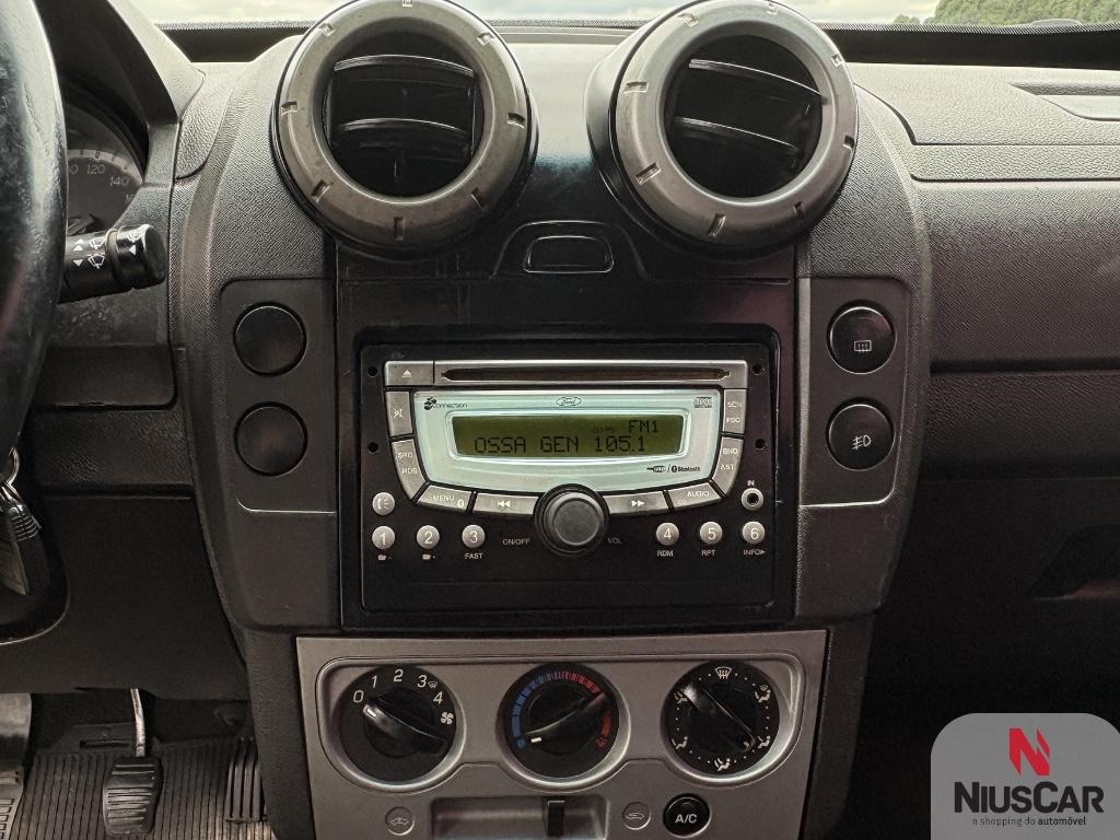 Foto numero 8 do veiculo Ford EcoSport XLS 1.6/ 1.6 Flex 8V 5p  - Prata - 2008/2009