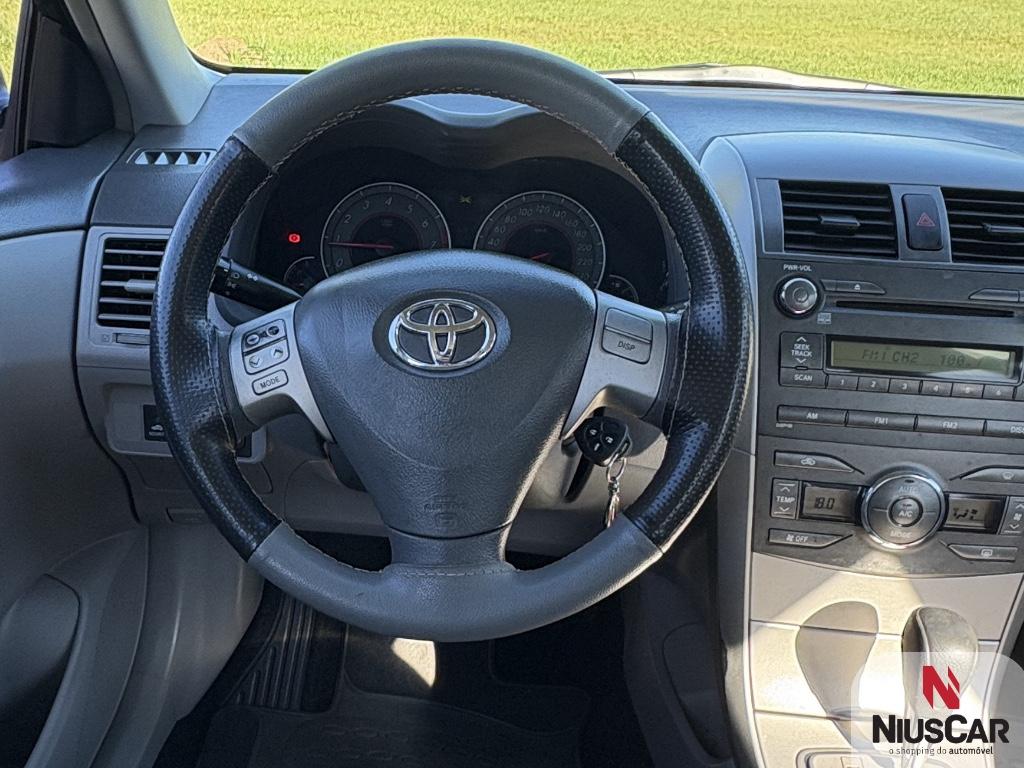 Foto numero 13 do veiculo Toyota Corolla GLi 1.8 Flex 16V  Aut.  - Prata - 2010/2011
