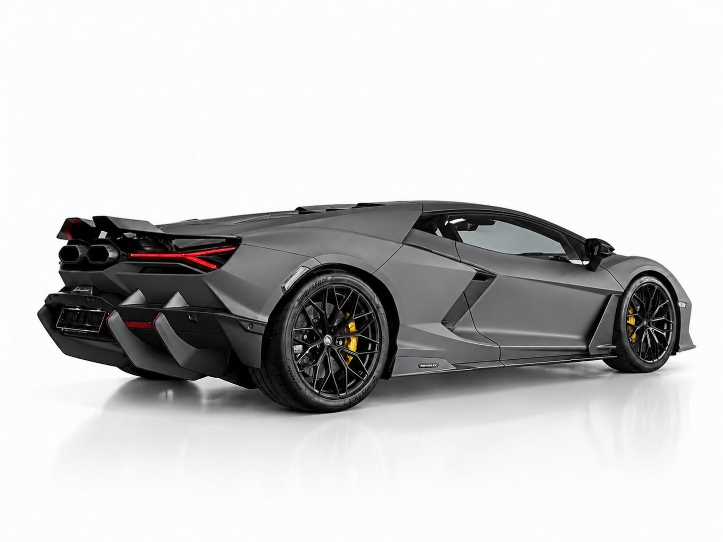 Foto numero 1 do veiculo Lamborghini Revuelto V12 6.5 Hibrido - Cinza - 2026/2026
