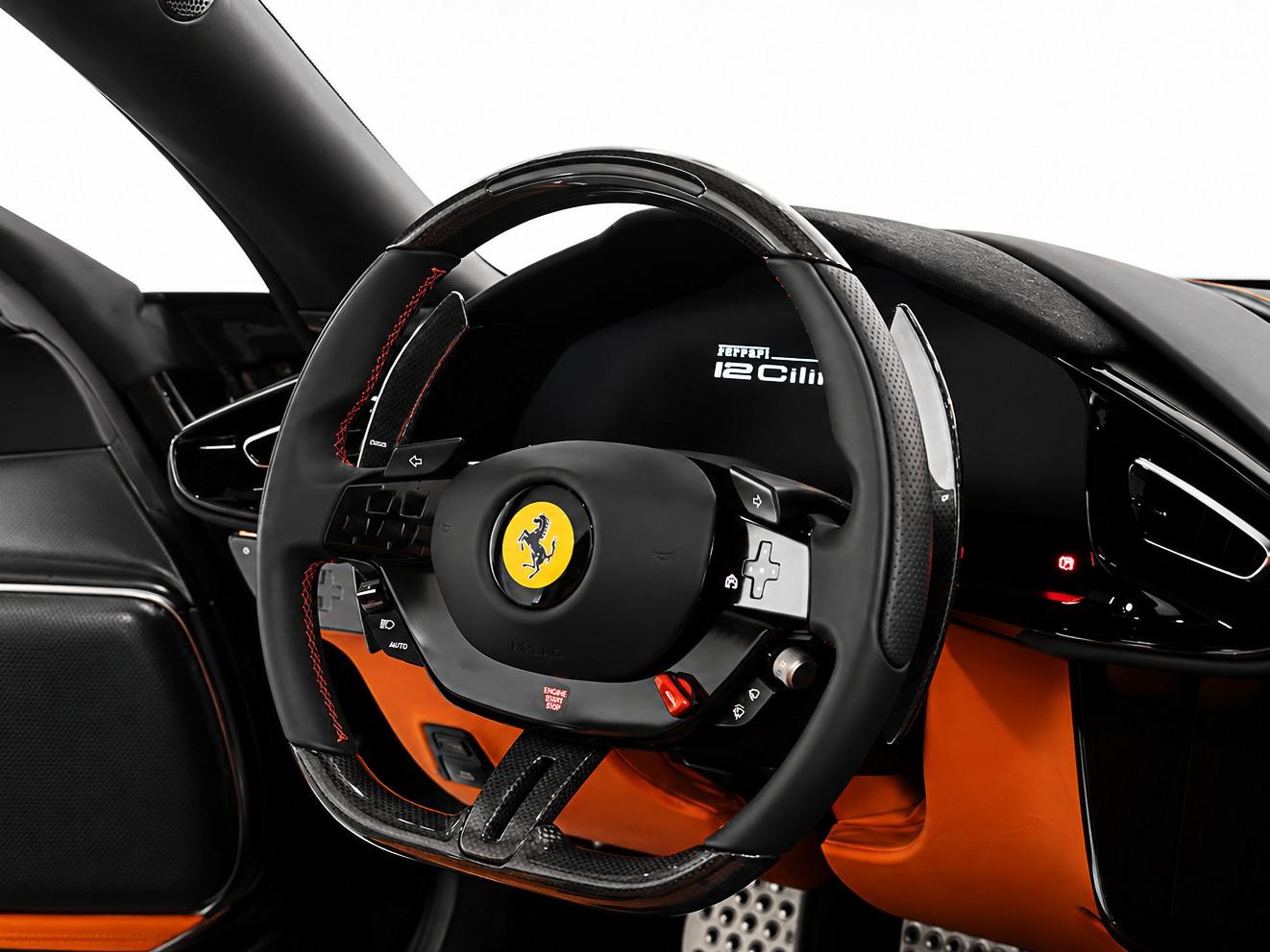 Foto numero 7 do veiculo Ferrari 12Cilindri Spider Tailor Made - Preta - 2025/2026
