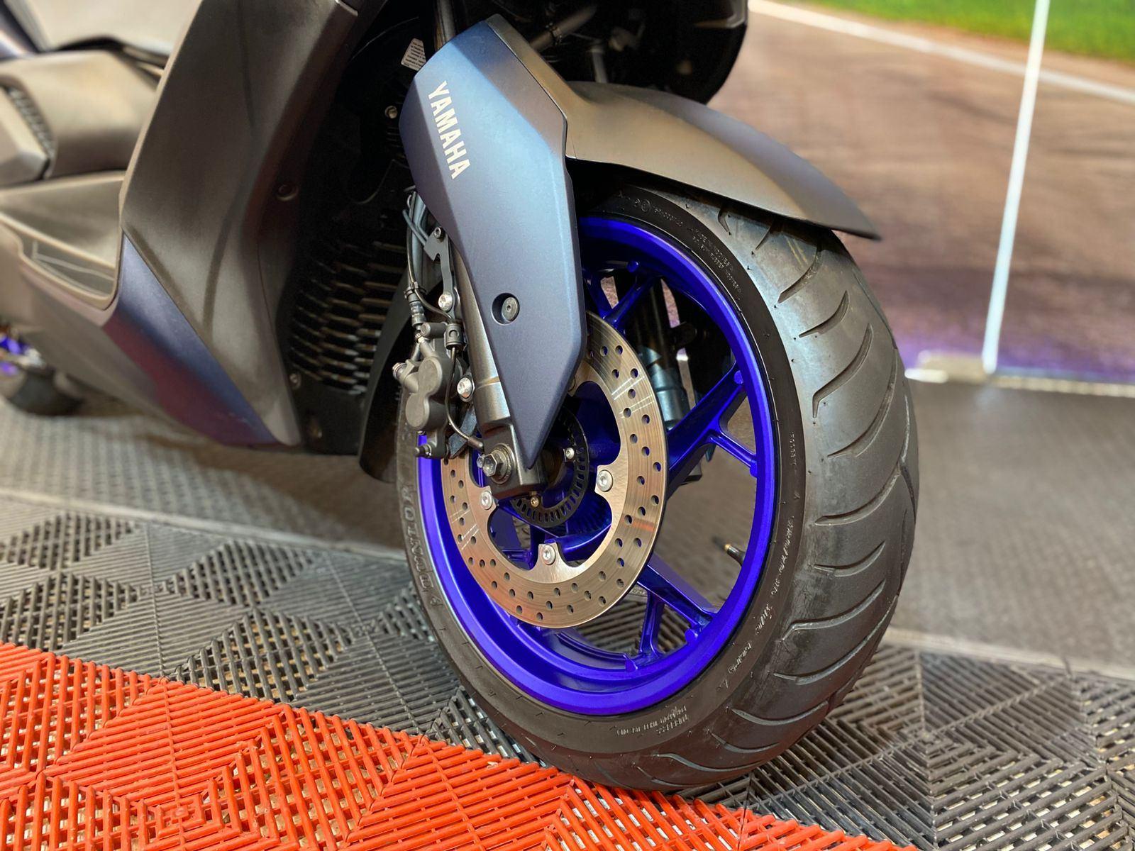 Yamaha XMAX 250 2025
