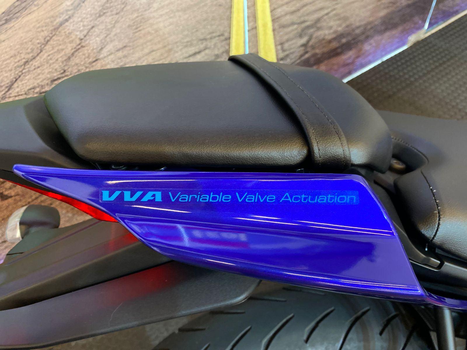 Yamaha YZF-R1 /YZF R15 ABS 2026