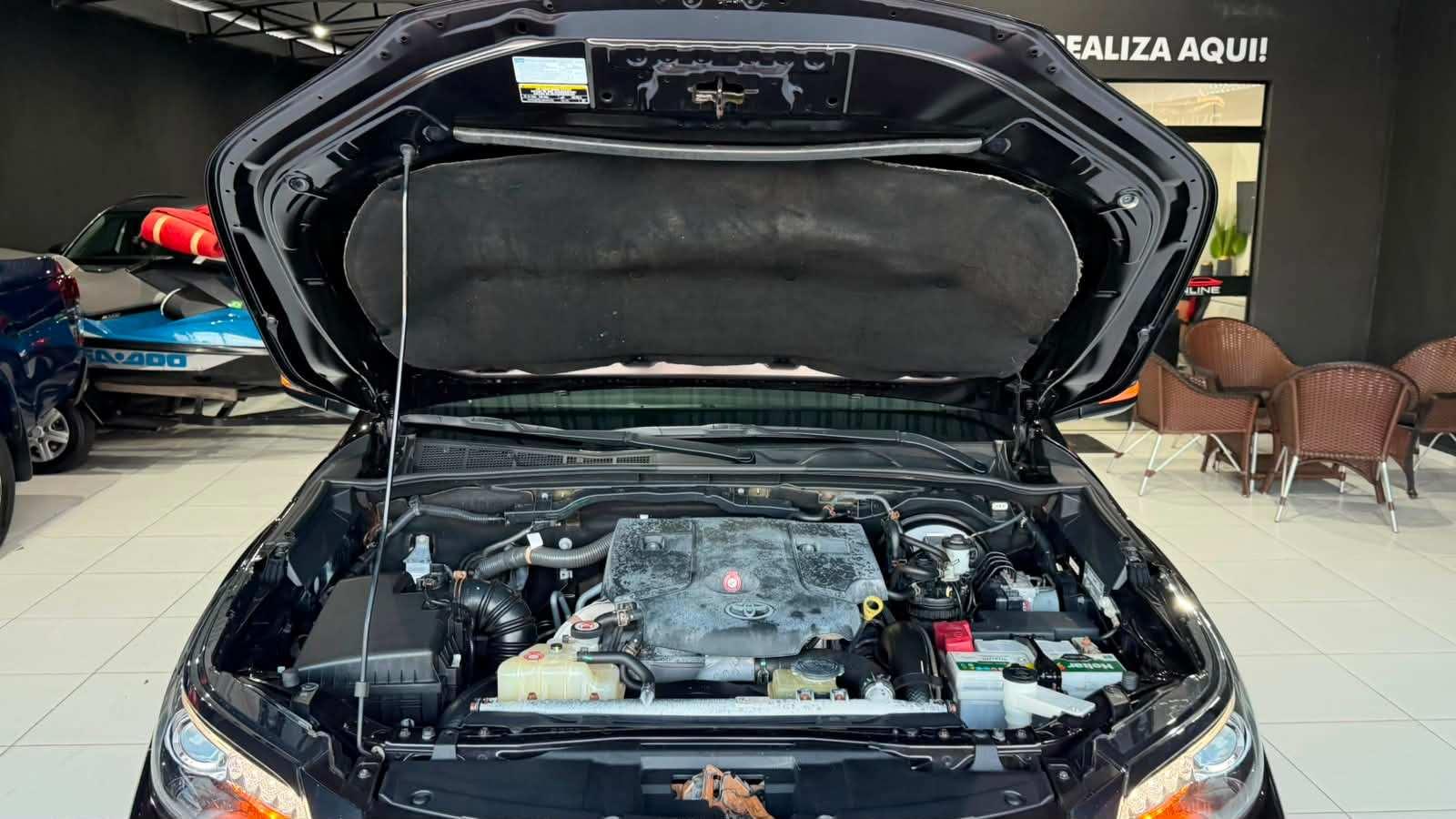 Foto numero 12 do veiculo Toyota Hilux SW4 I/  SWDMDA4JD - Marrom - 2020/2020