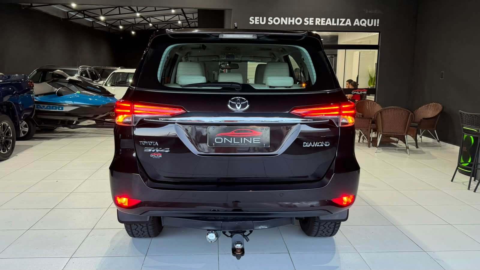 Foto numero 4 do veiculo Toyota Hilux SW4 I/  SWDMDA4JD - Marrom - 2020/2020