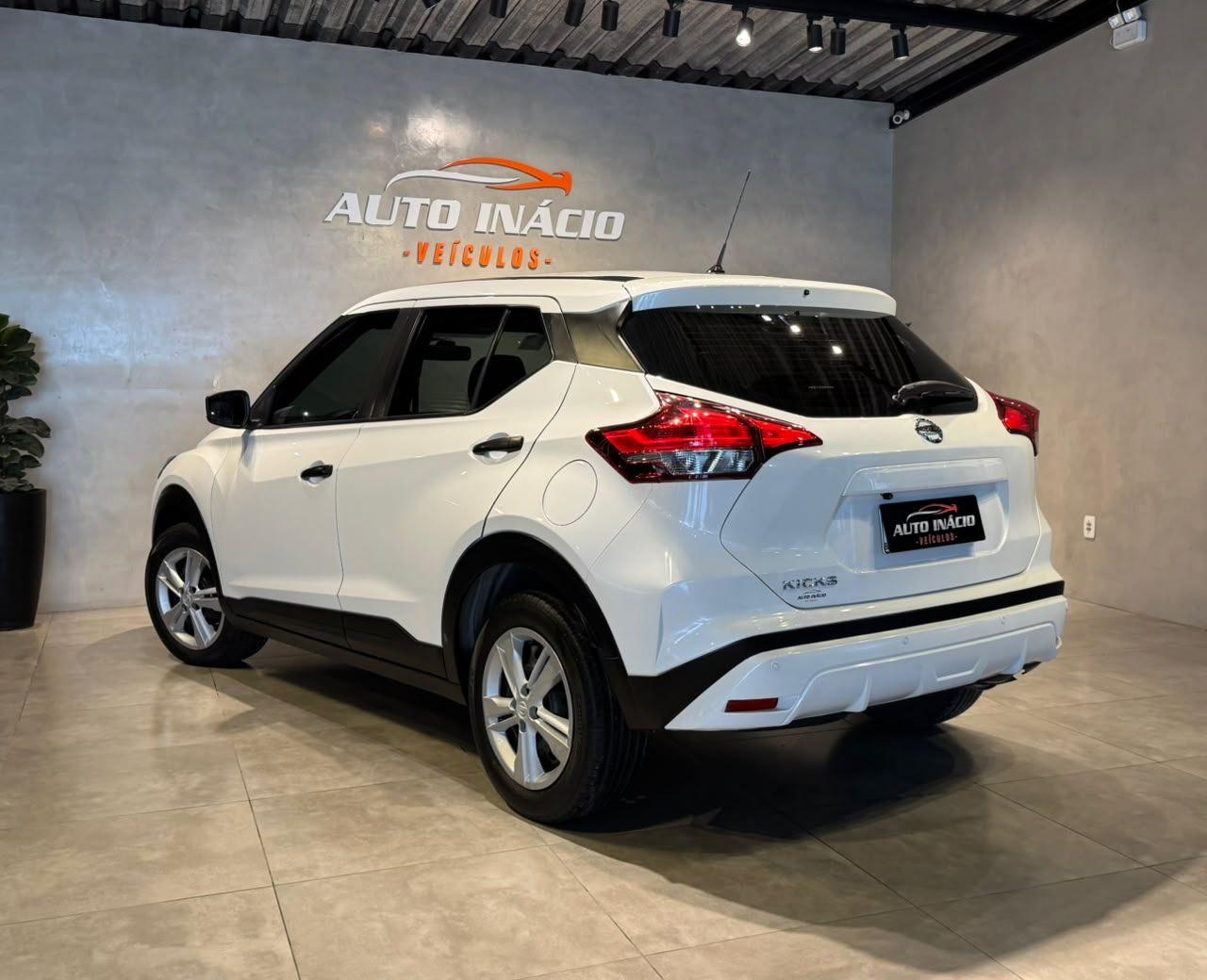 Foto numero 2 do veiculo Nissan Kicks Active S 1.6 16V Flex Aut.  - Branca - 2021/2022