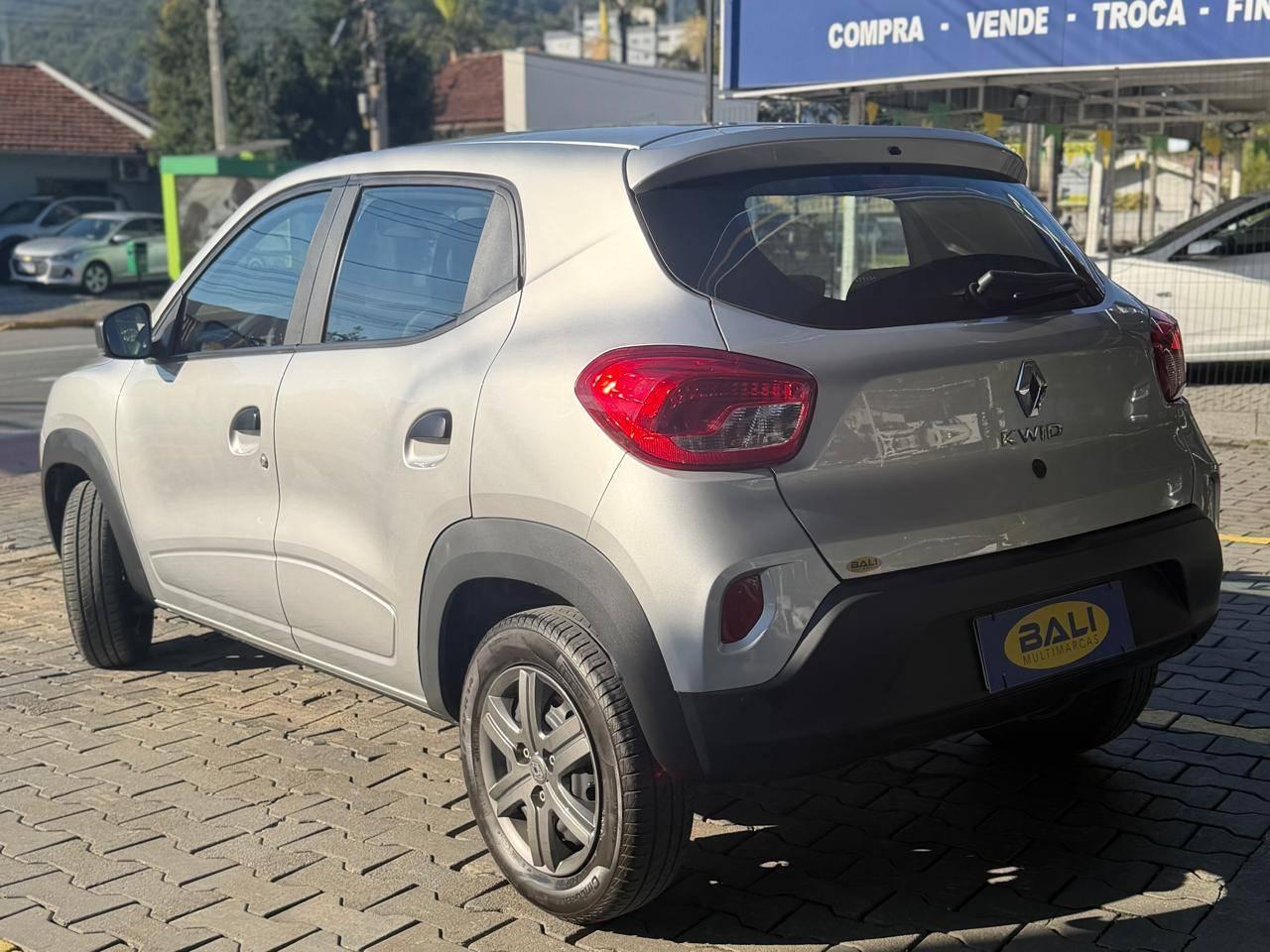 Foto numero 5 do veiculo Renault Kwid Zen 1.0 Flex 12V 5p Mec.  - Prata - 2024/2025